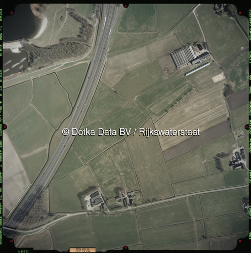 Luchtfoto Putten (2003) uit de collectie Rijkswaterstaat Centrale Informatievoorziening