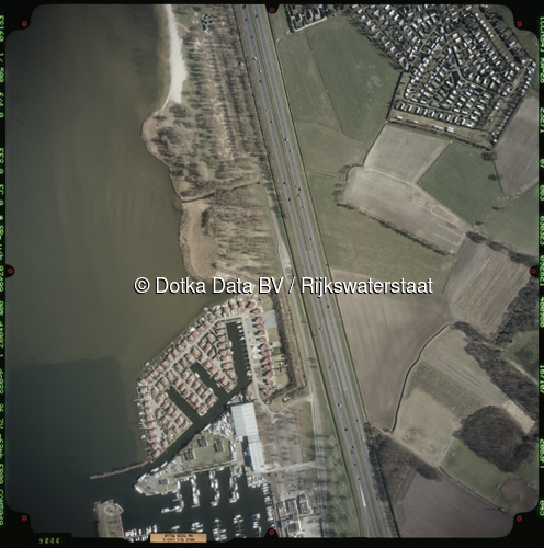 Luchtfoto Ermelo (2003) uit de collectie Rijkswaterstaat Centrale Informatievoorziening