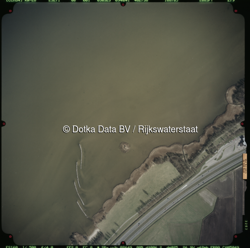 Luchtfoto Harderwijk (2003) uit de collectie Rijkswaterstaat Centrale Informatievoorziening