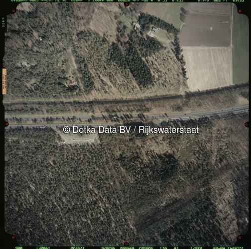 Luchtfoto Harderwijk (2003) uit de collectie Rijkswaterstaat Centrale Informatievoorziening