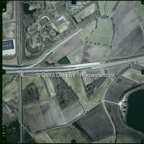 Luchtfoto Assen (2003) uit de collectie Rijkswaterstaat Centrale Informatievoorziening