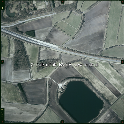 Luchtfoto Assen (2003) uit de collectie Rijkswaterstaat Centrale Informatievoorziening