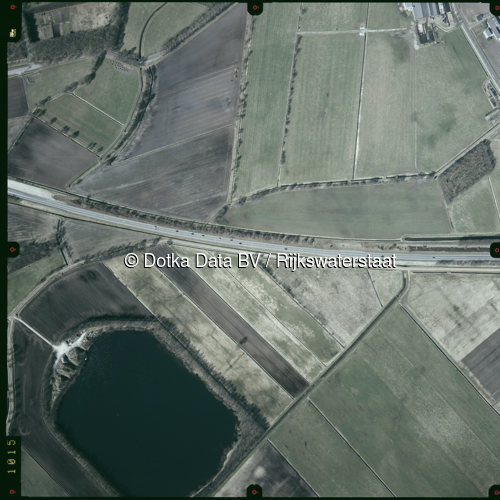 Luchtfoto Assen (2003) uit de collectie Rijkswaterstaat Centrale Informatievoorziening