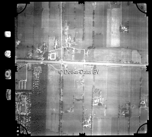 Luchtfoto Veenendaal (1981) uit de collectie Stichting Bodemsanering NS (SBNS)