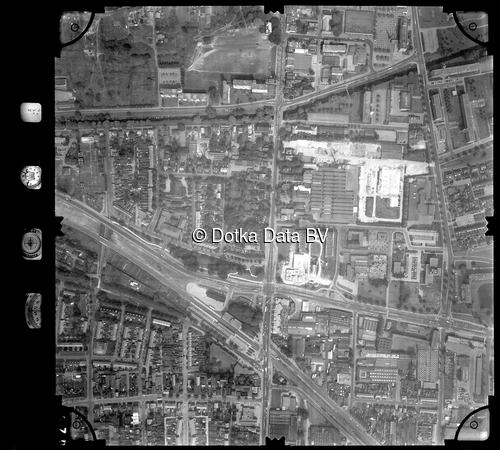 Luchtfoto Veenendaal (1981) uit de collectie Stichting Bodemsanering NS (SBNS)