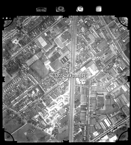 Luchtfoto Veenendaal (1981) uit de collectie Stichting Bodemsanering NS (SBNS)