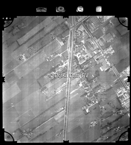 Luchtfoto Veenendaal (1981) uit de collectie Stichting Bodemsanering NS (SBNS)