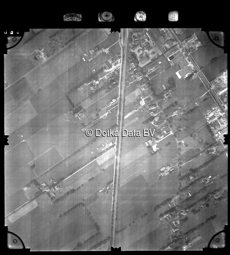 Luchtfoto Veenendaal (1981) uit de collectie Stichting Bodemsanering NS (SBNS)