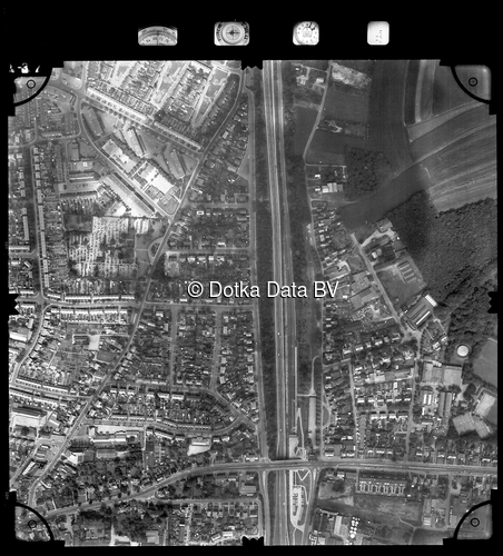 Luchtfoto Rhenen (1981) uit de collectie Stichting Bodemsanering NS (SBNS)