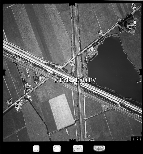 Luchtfoto Nootdorp uit de collectie Stichting Bodemsanering NS (SBNS)