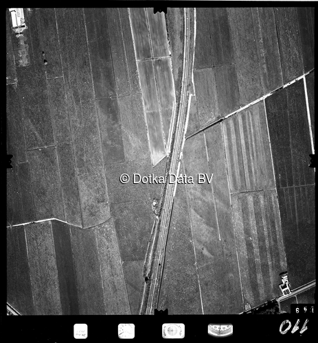 Luchtfoto 's-Gravenhage uit de collectie Stichting Bodemsanering NS (SBNS)