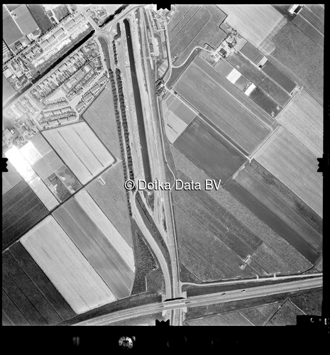 Luchtfoto Berkel en Rodenrijs (1973) uit de collectie Stichting Bodemsanering NS (SBNS)