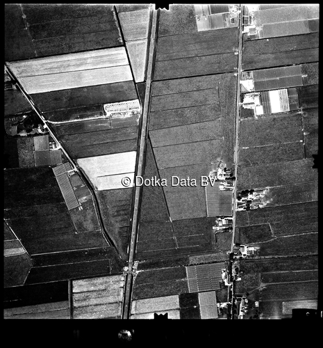 Luchtfoto Nootdorp (1973) uit de collectie Stichting Bodemsanering NS (SBNS)