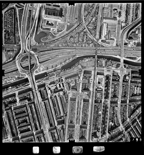 Luchtfoto Rotterdam (1977) uit de collectie Stichting Bodemsanering NS (SBNS)