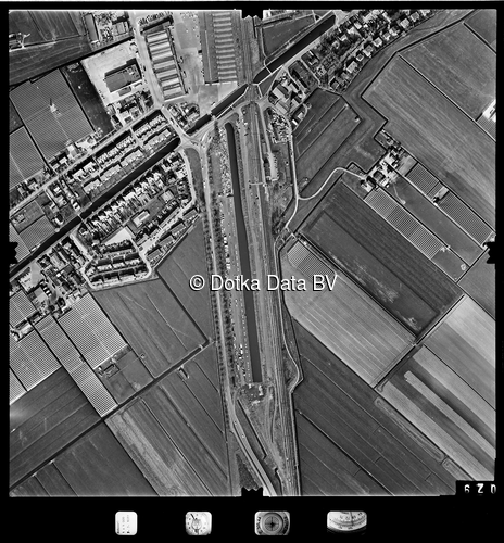 Luchtfoto Berkel en Rodenrijs (1977) uit de collectie Stichting Bodemsanering NS (SBNS)