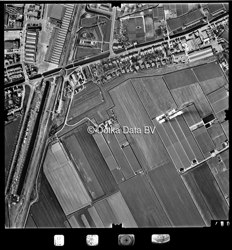 Luchtfoto Rotterdam (1977) uit de collectie Stichting Bodemsanering NS (SBNS)