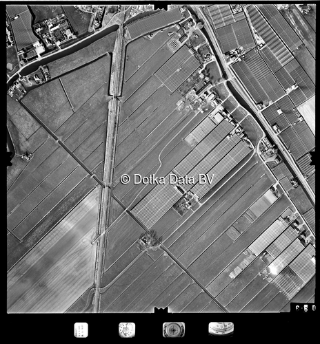 Luchtfoto Berkel en Rodenrijs (1977) uit de collectie Stichting Bodemsanering NS (SBNS)