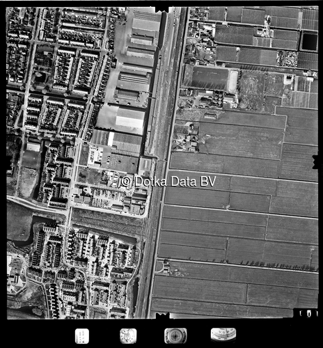 Luchtfoto Pijnacker (1977) uit de collectie Stichting Bodemsanering NS (SBNS)