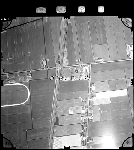 Luchtfoto Nootdorp uit de collectie Stichting Bodemsanering NS (SBNS)
