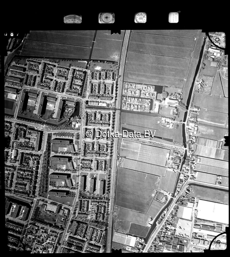 Luchtfoto Pijnacker uit de collectie Stichting Bodemsanering NS (SBNS)