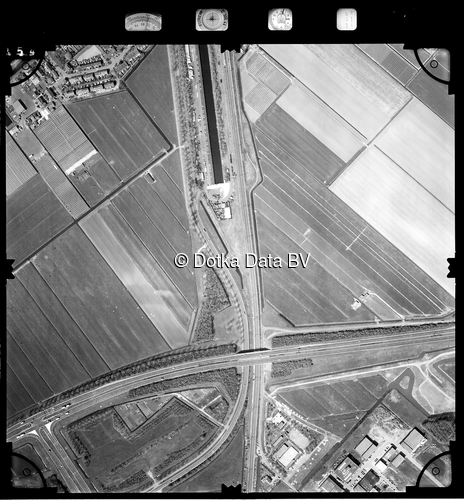Luchtfoto Rotterdam uit de collectie Stichting Bodemsanering NS (SBNS)