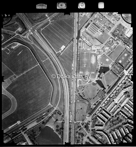 Luchtfoto Rotterdam uit de collectie Stichting Bodemsanering NS (SBNS)