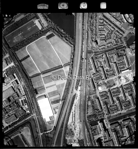 Luchtfoto Rotterdam uit de collectie Stichting Bodemsanering NS (SBNS)