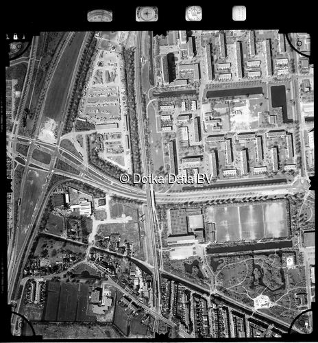 Luchtfoto Rotterdam uit de collectie Stichting Bodemsanering NS (SBNS)