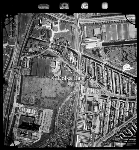 Luchtfoto Rotterdam uit de collectie Stichting Bodemsanering NS (SBNS)