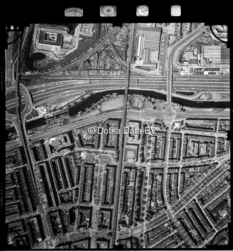 Luchtfoto Rotterdam uit de collectie Stichting Bodemsanering NS (SBNS)